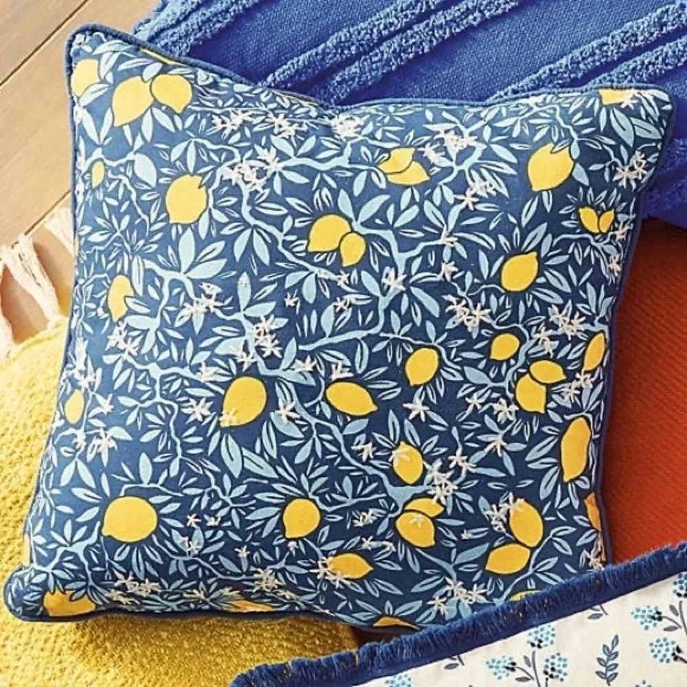 One Kings Lane Lemon Print Linen blend Pillow Covers Only Set of 2 size 20x20